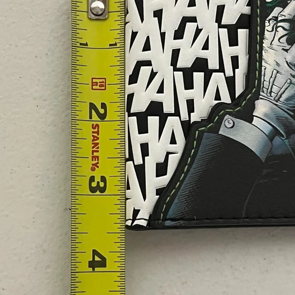 Batman Joker Pleather Wallet Bruce Wayne Penguin Jim Gordon Cat Woman DC Comic - Picture 8 of 8